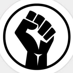 Meet your Posher, Kiki